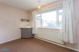 Bedroom- click for photo gallery